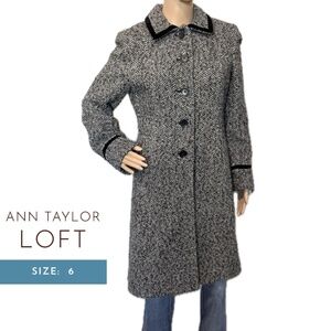 ANN TAYLOR LOFT Women’s Coat (Size 6)